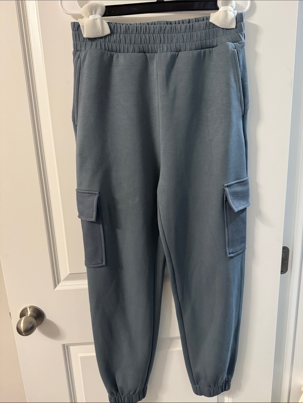 Women’s Cargo Jogger Pants in Slate Blue